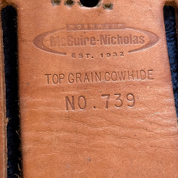 McGuire-Nicholas 739 Saddle Leather Swinging Hammer Tool Belt Holder Workwear - Picture 3 of 5